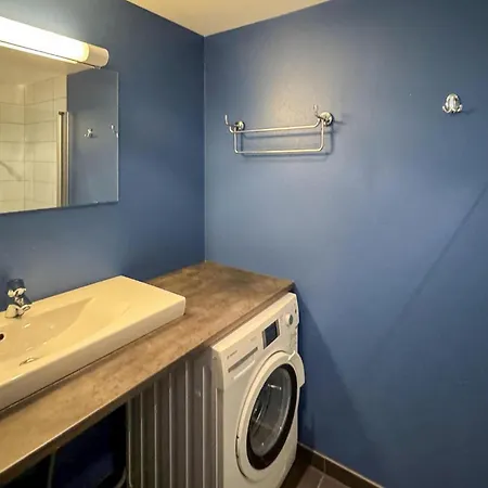 Διαμέρισμα Lovely In With Wifi